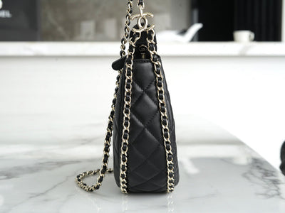 CHA 23p Hobo Bag