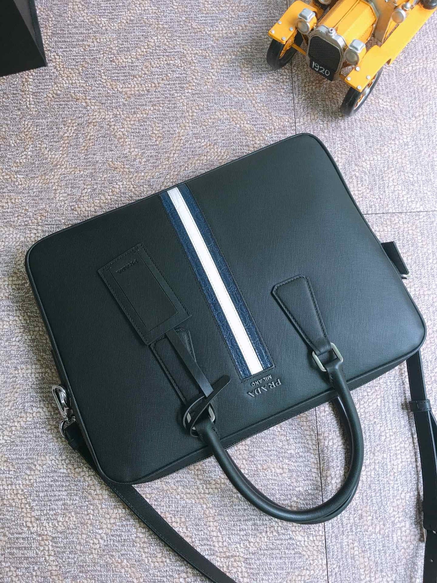 PRA Briefcases