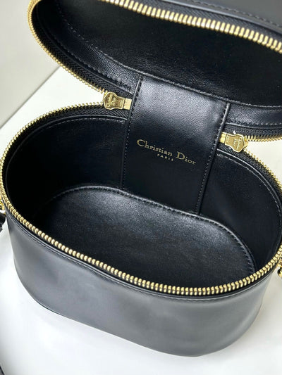 DIO Classic Vanity