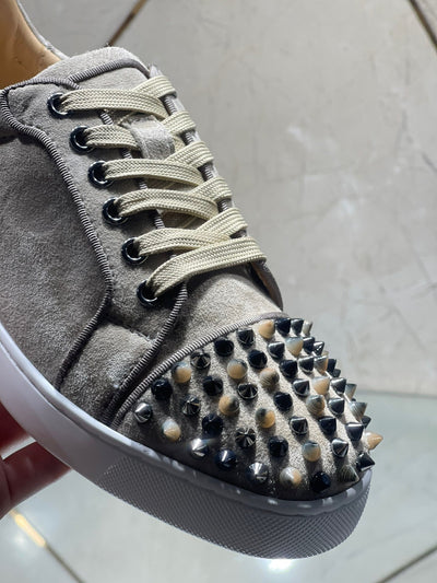 Sneakers & Shoes