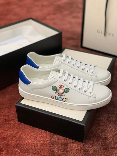 Sneakers & Shoes