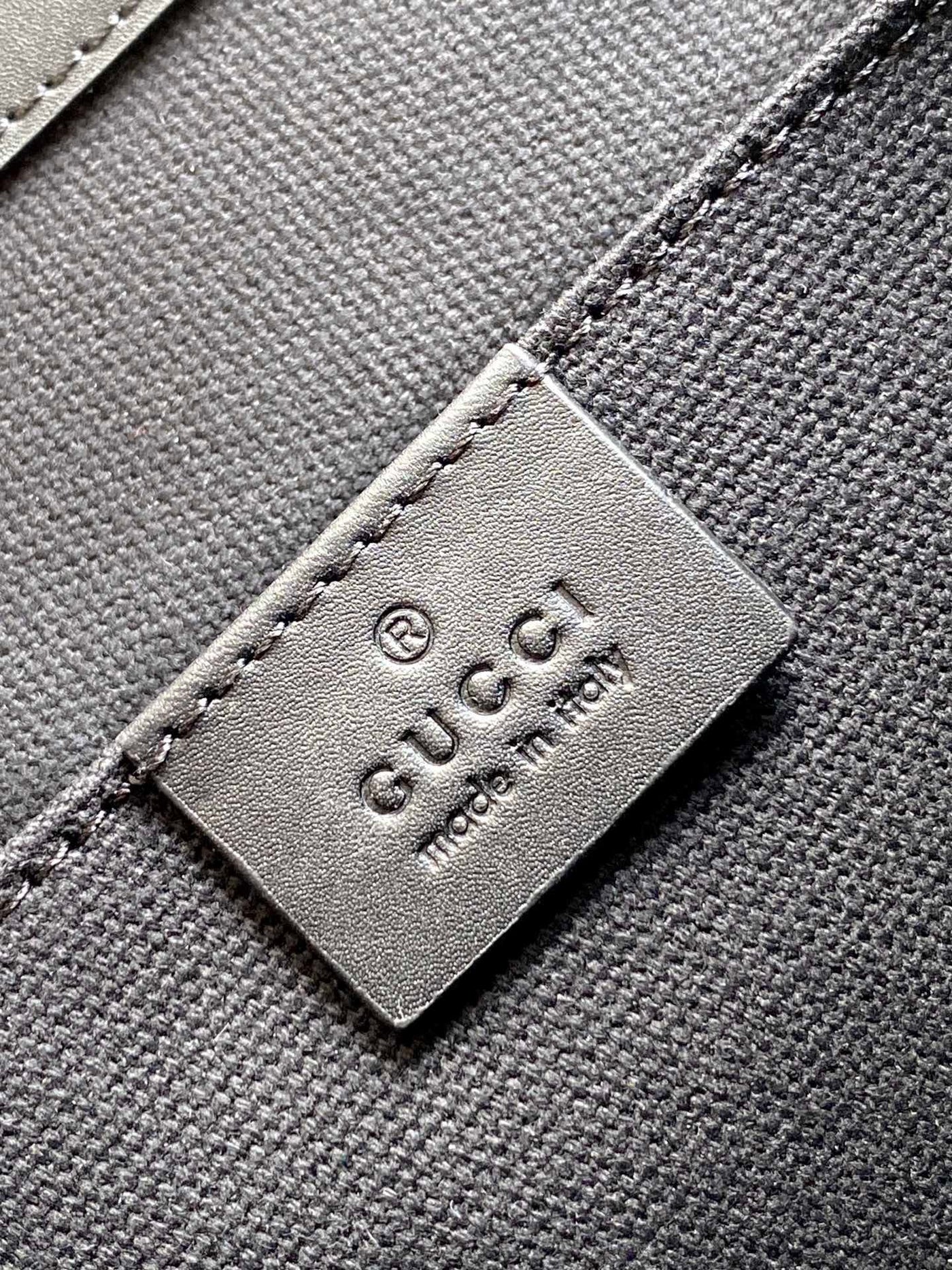 GUC Messenger Bag