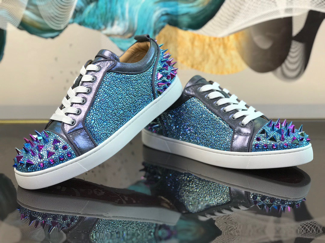 Sneakers & Shoes