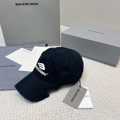 Caps