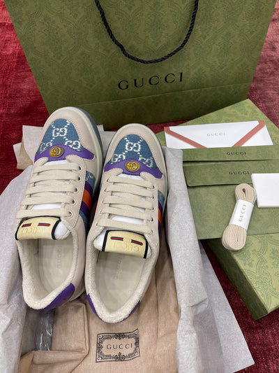 Sneakers & Shoes