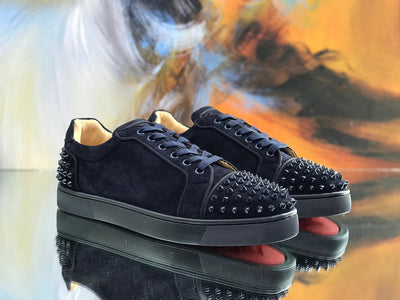 Sneakers & Shoes
