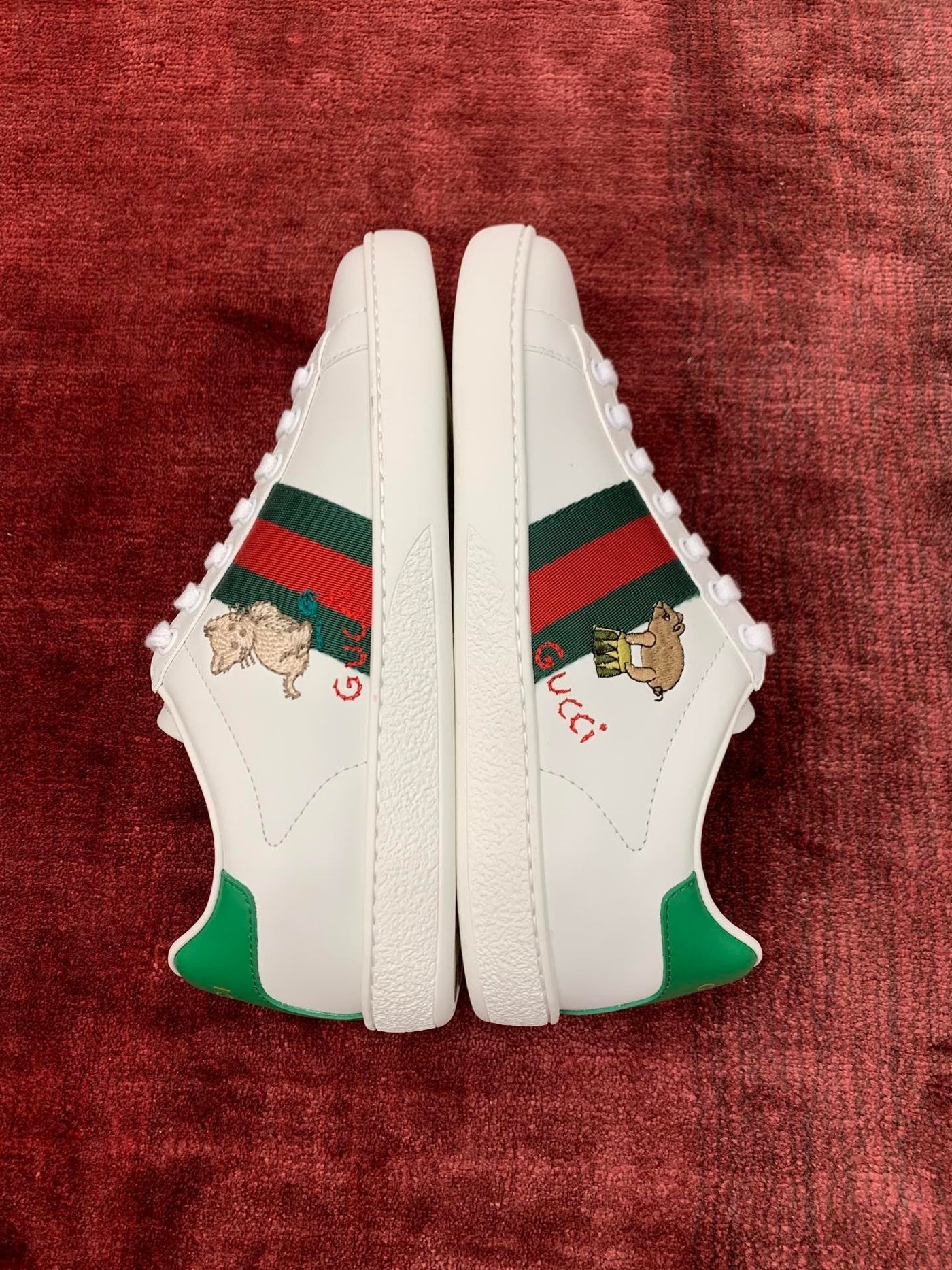 Sneakers & Shoes