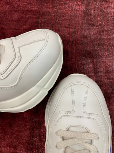 Sneakers & Shoes