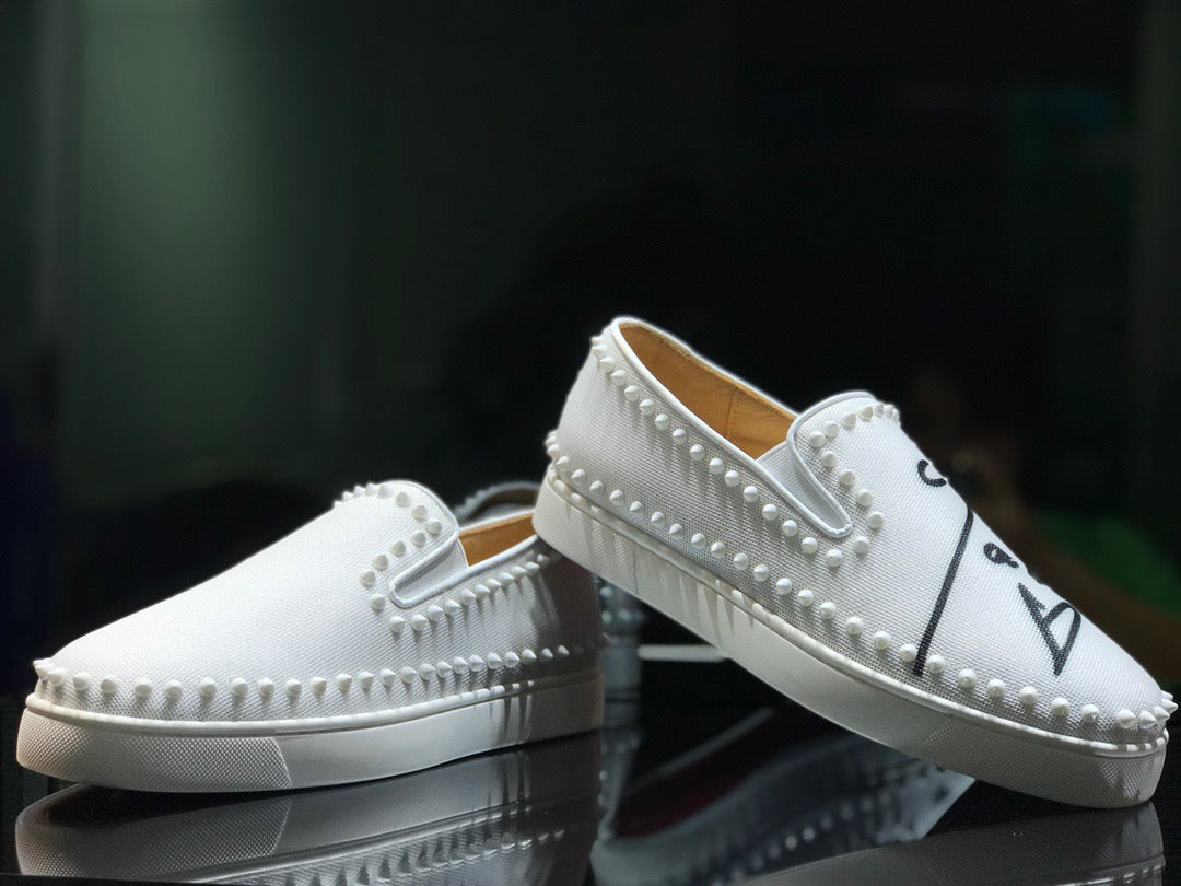 Sneakers & Shoes