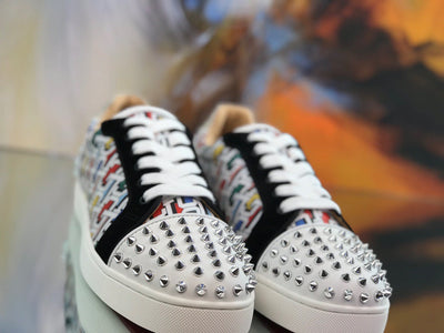 Sneakers & Shoes