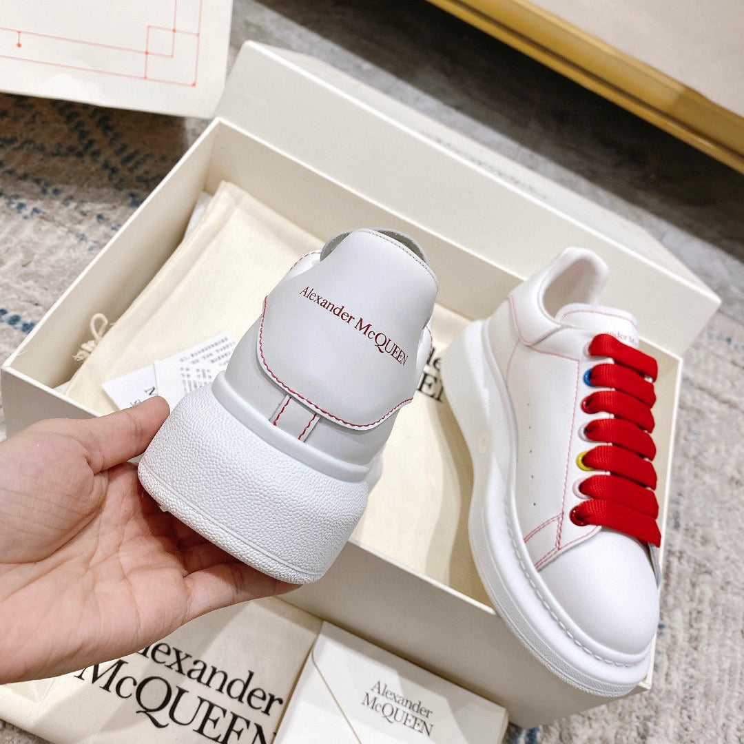 Sneakers & Shoes