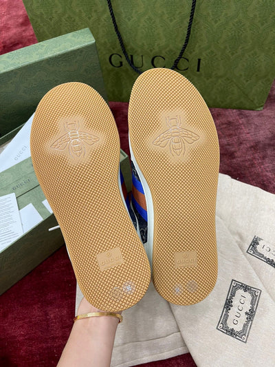Sneakers & Shoes