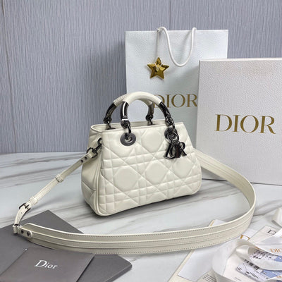 DIO Handbag