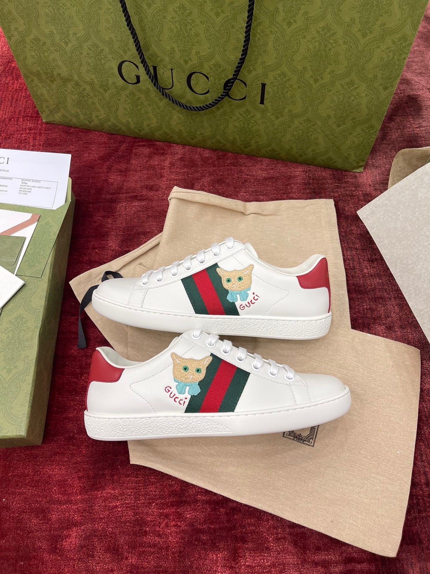 Sneakers & Shoes