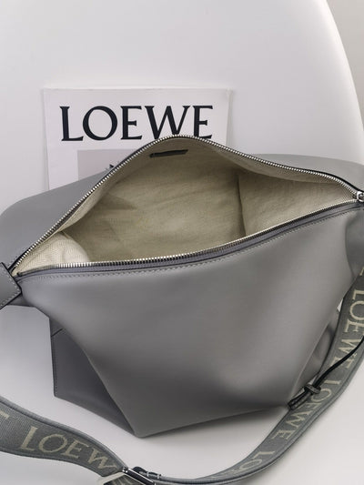 LO Messenger Bag