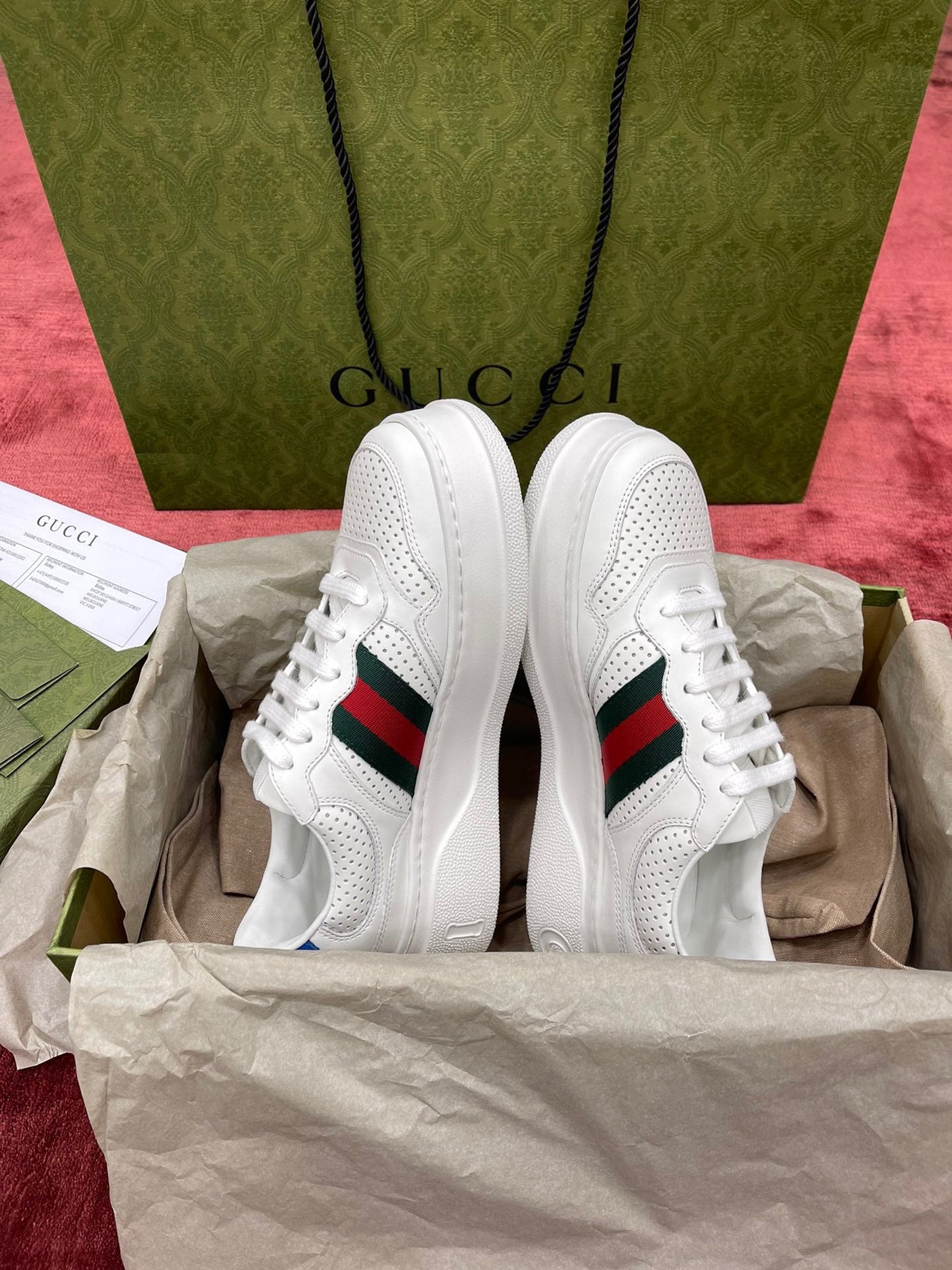Sneakers & Shoes