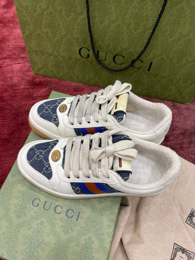 Sneakers & Shoes