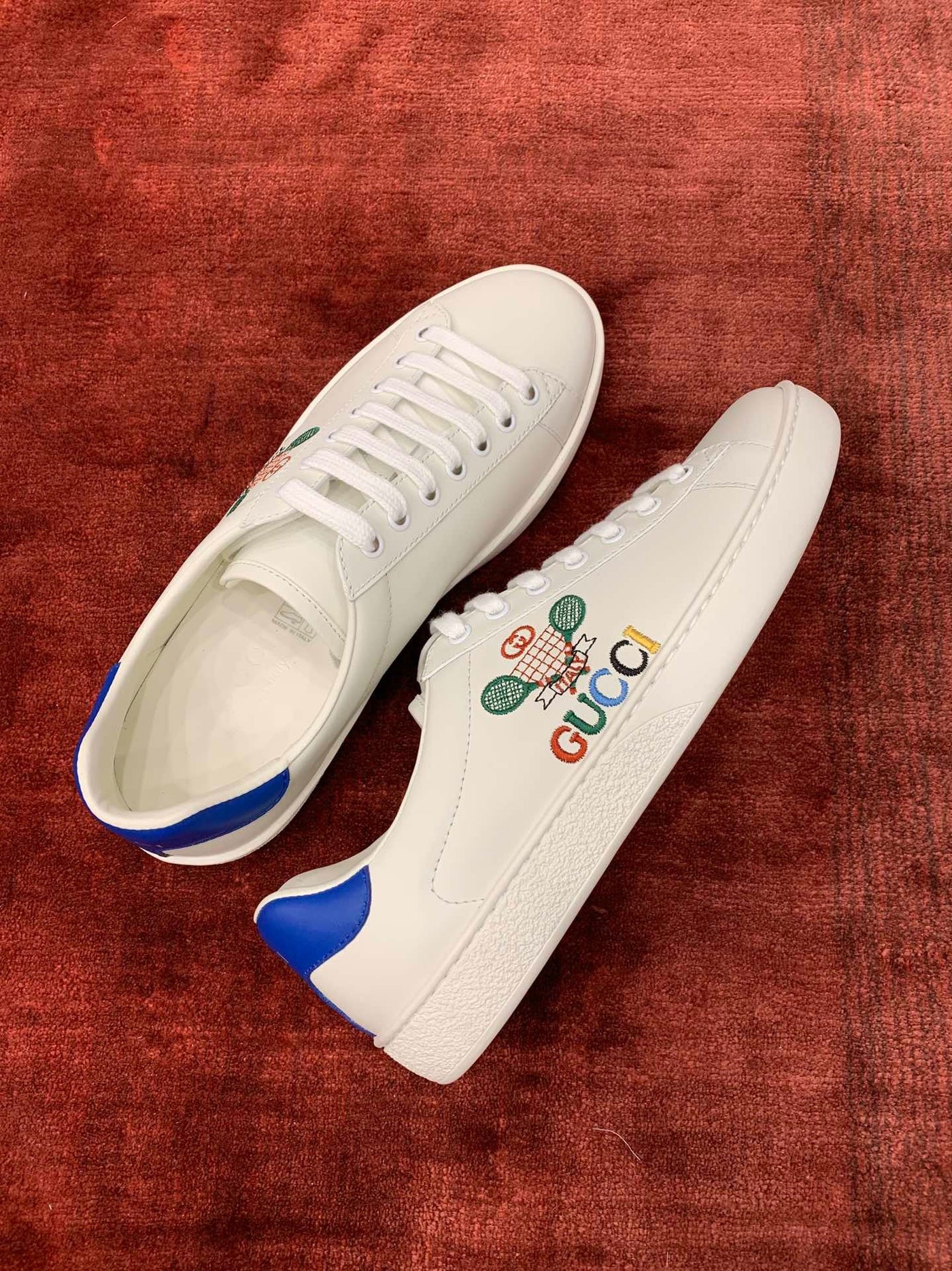 Sneakers & Shoes