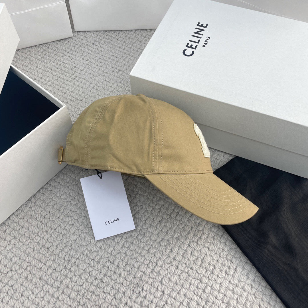 Caps