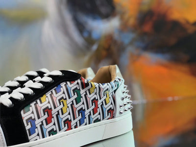 Sneakers & Shoes