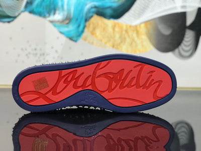 Sneakers & Shoes