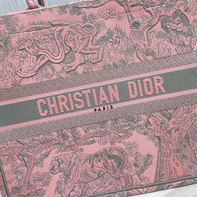 DIO BookTote