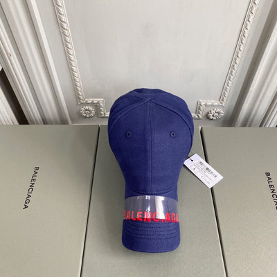 Caps