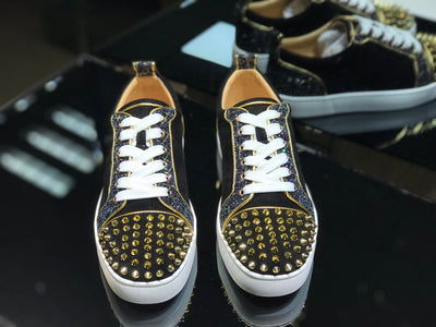 Sneakers & Shoes