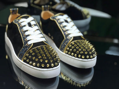 Sneakers & Shoes