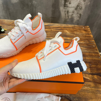 HERM Sneakers