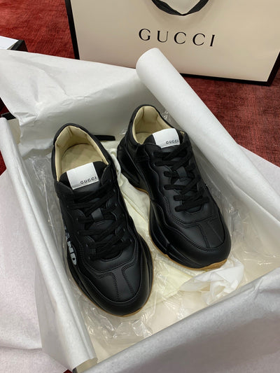 Sneakers & Shoes