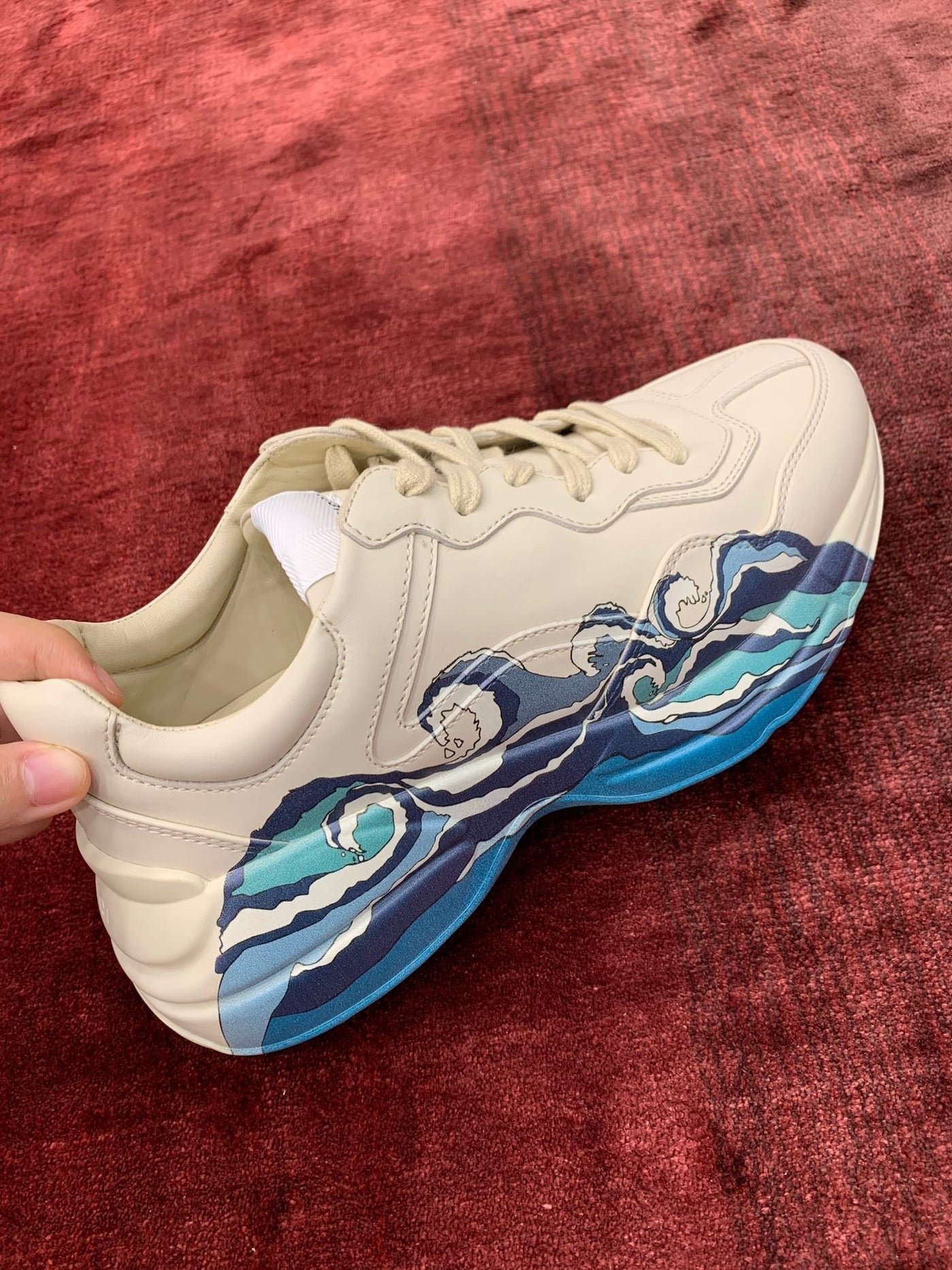 Sneakers & Shoes