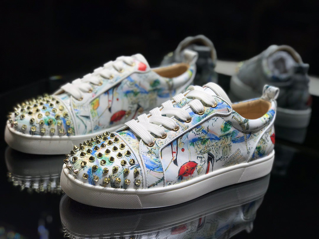 Sneakers & Shoes