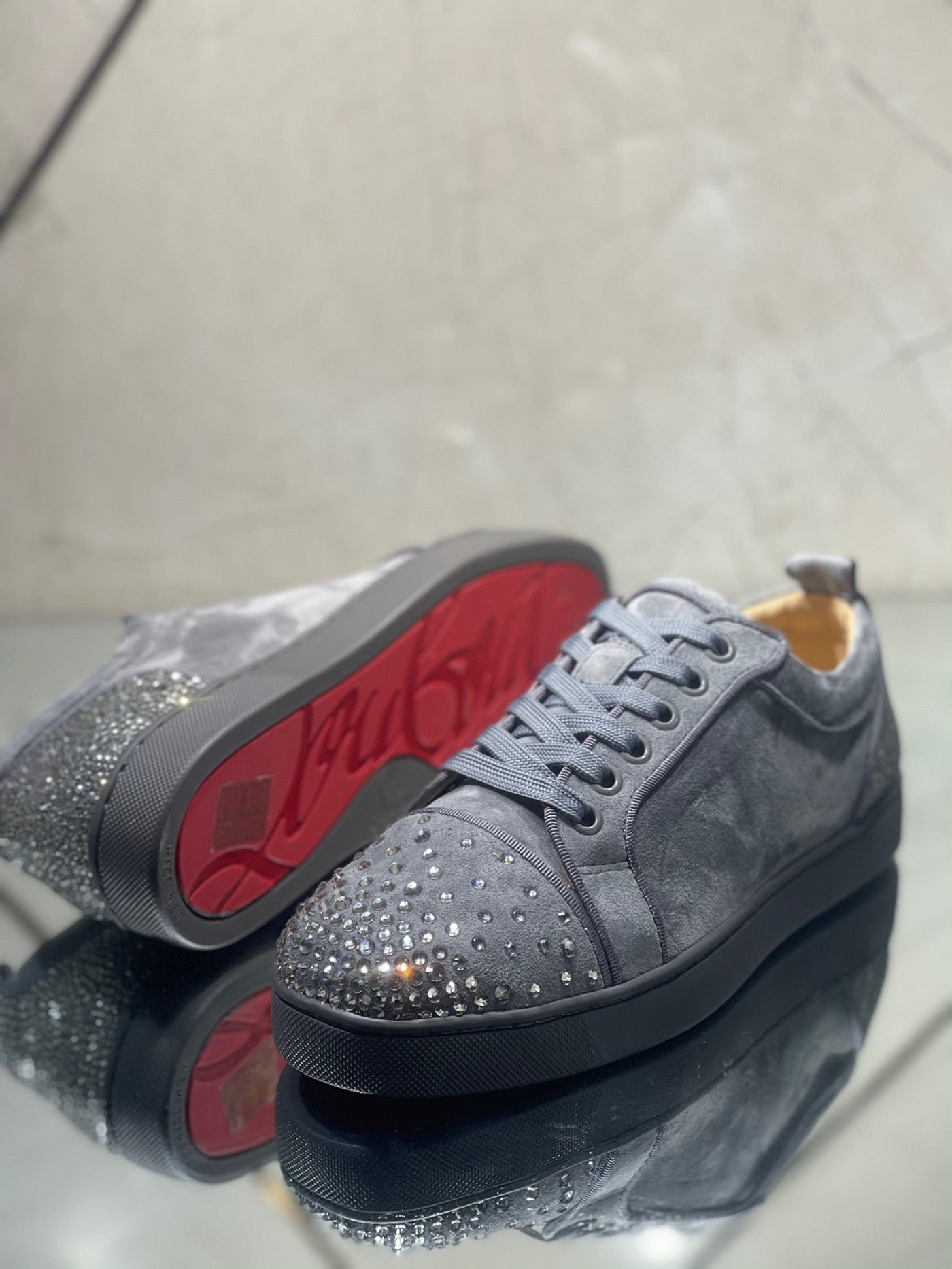 Sneakers & Shoes