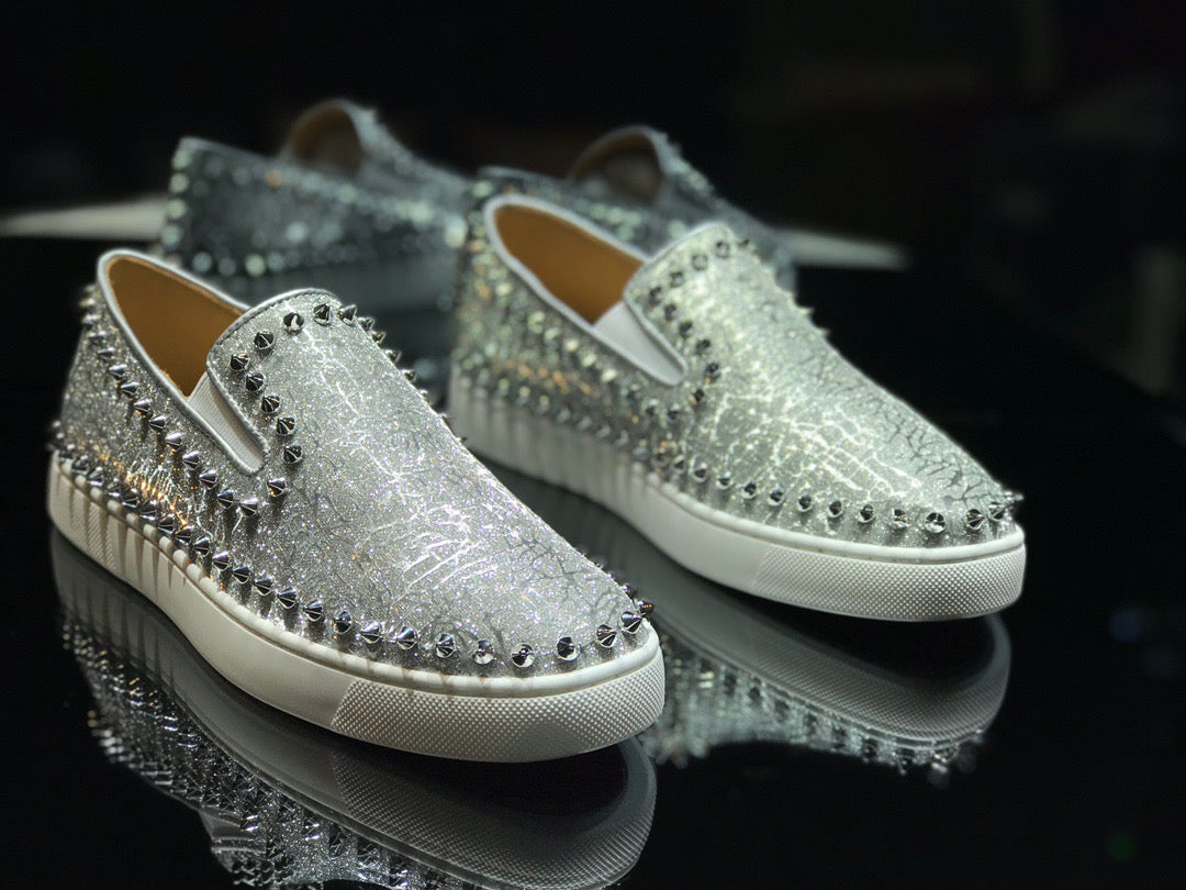 Sneakers & Shoes