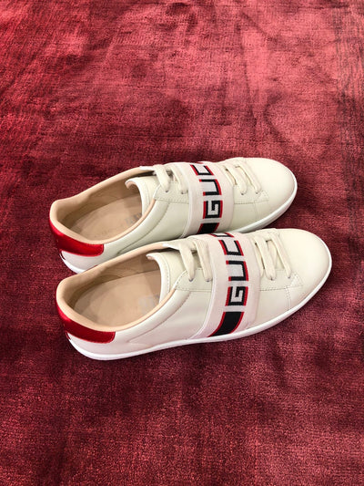 Sneakers & Shoes