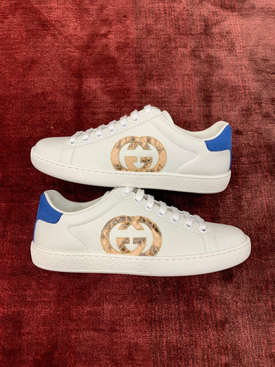 Sneakers & Shoes