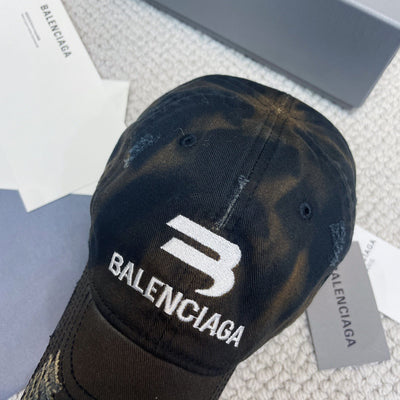 Caps