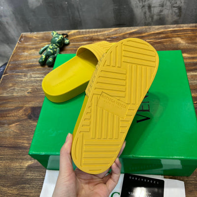 BV Sandals