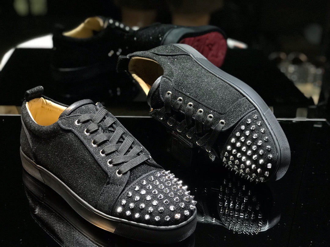 Sneakers & Shoes