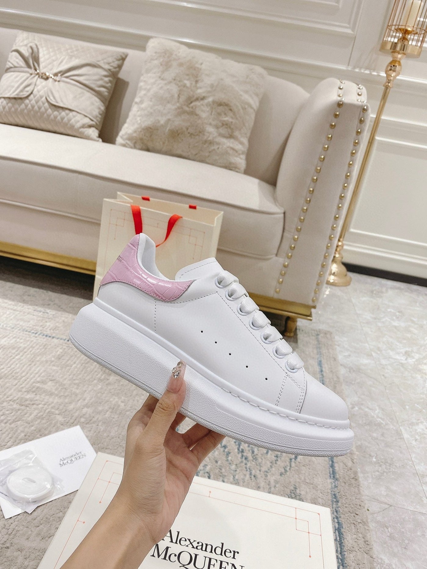 Sneakers & Shoes