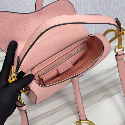 DIO Saddle