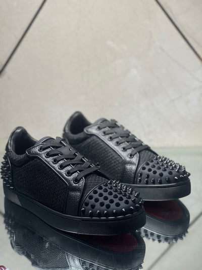 Sneakers & Shoes