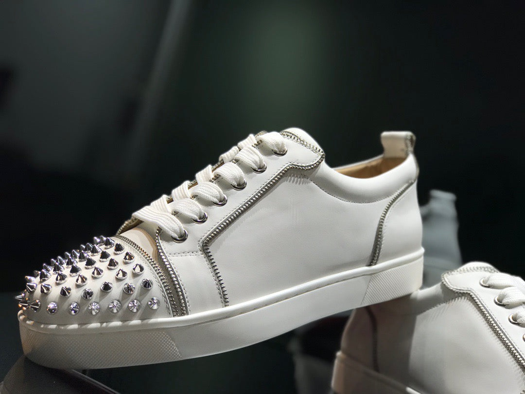 Sneakers & Shoes