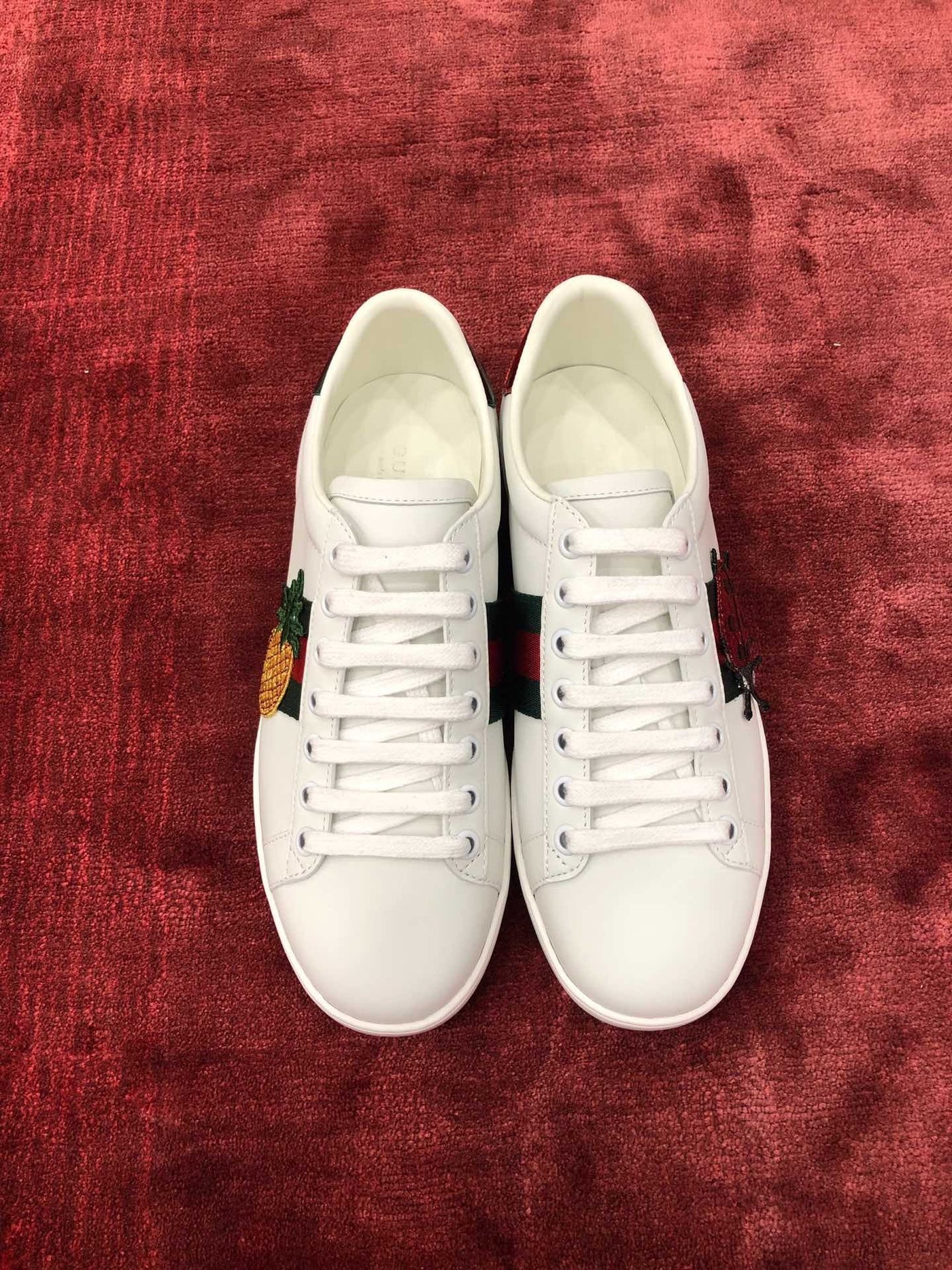 Sneakers & Shoes
