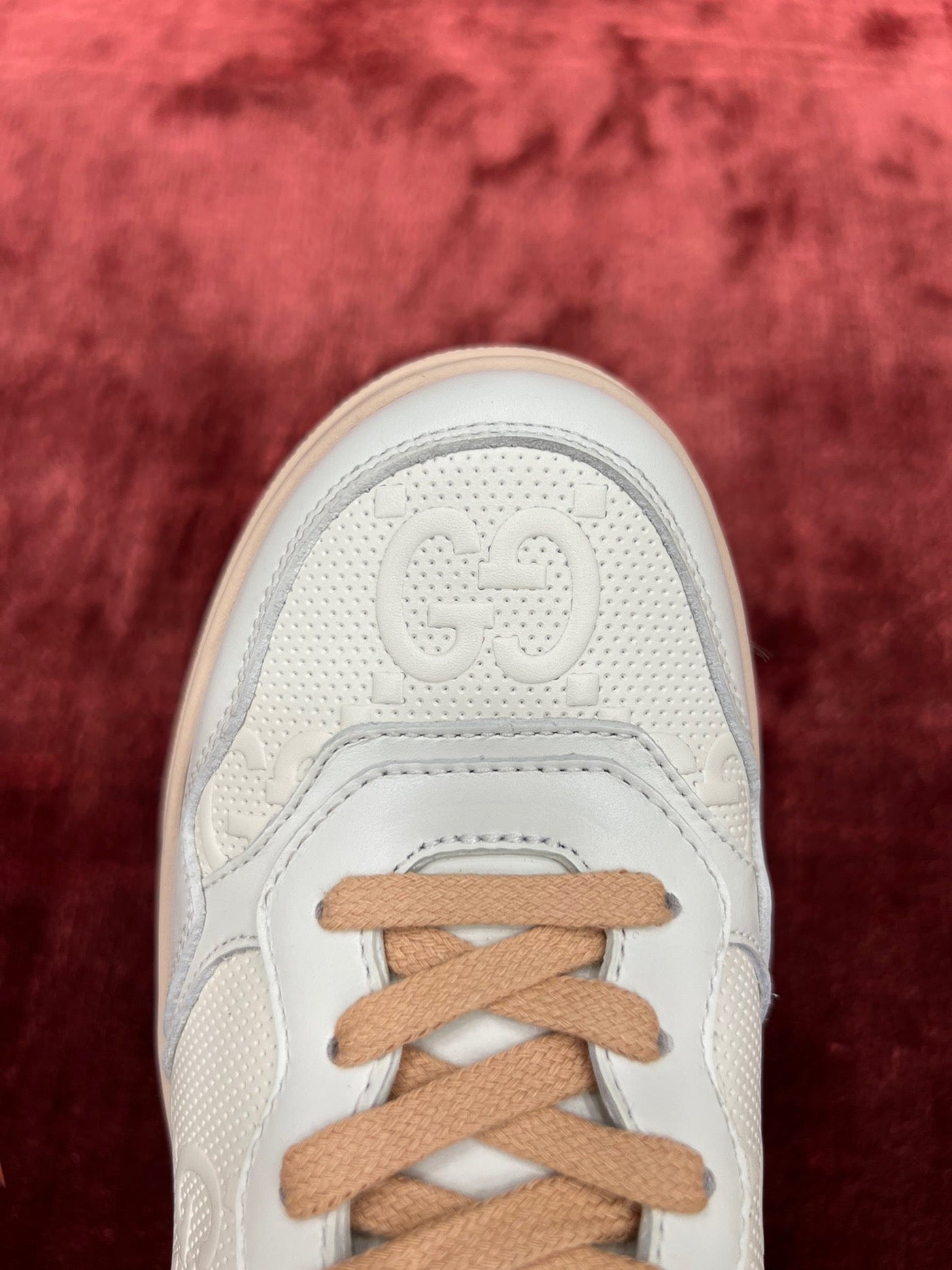 Sneakers & Shoes