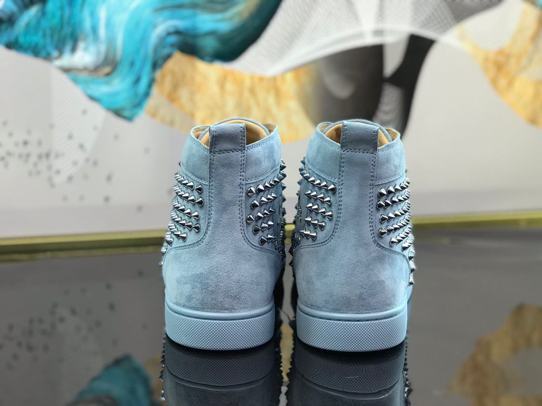 Sneakers & Shoes