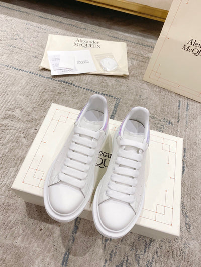 Sneakers & Shoes