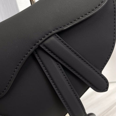 DIO Saddle