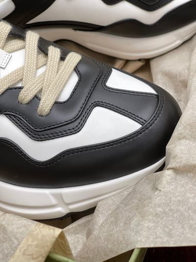 Sneakers & Shoes